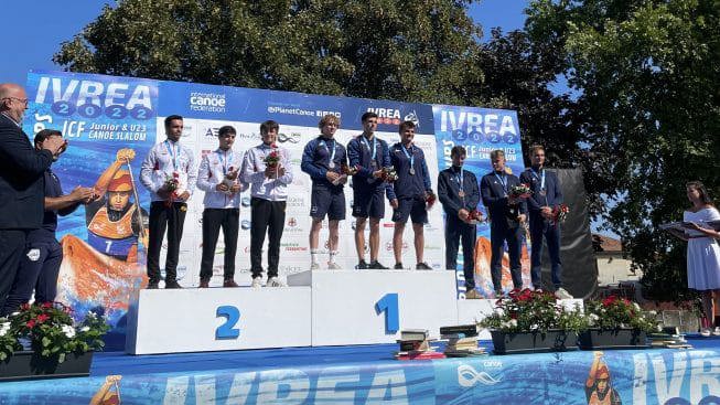 Oro e argento a squadre per l’Italia U23 nella prima giornata dei mondiali di canoa a Ivrea